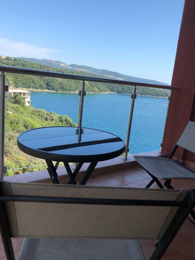 Montenegro - South Cross Appartement Dobra Voda Buitenkant foto