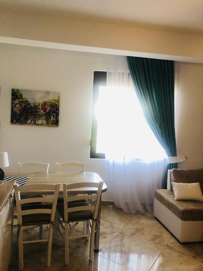Montenegro - South Cross Appartement Dobra Voda Buitenkant foto
